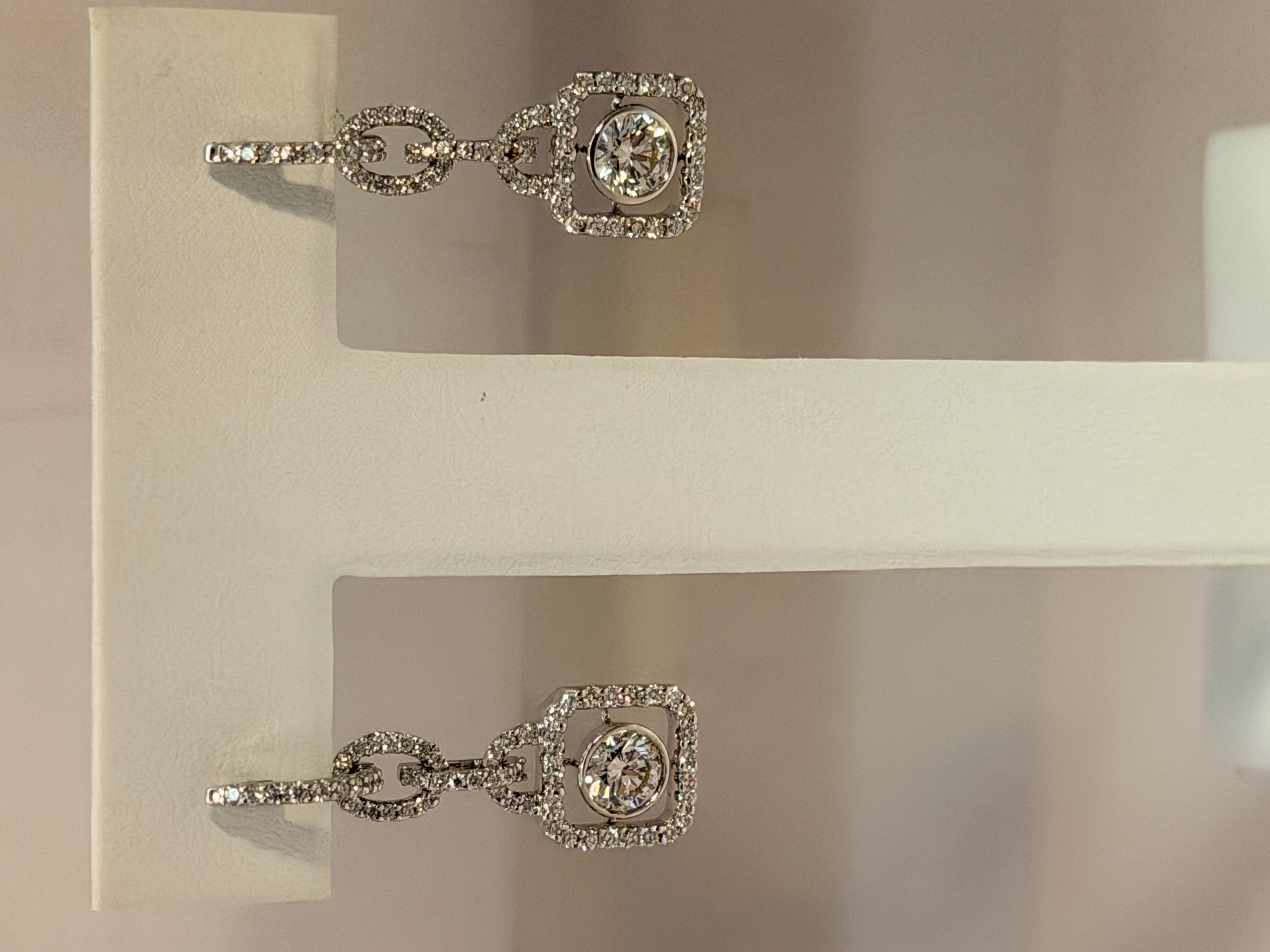 Drop Diamond Earrings18k White Gold