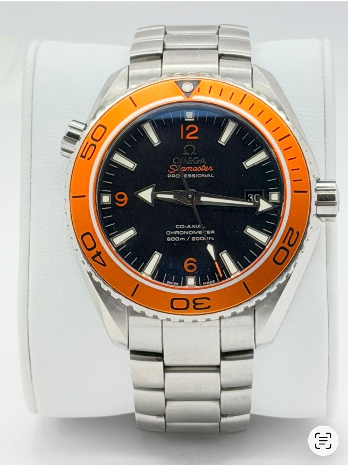 Omega Seamaster Planet ocean Chronograph 